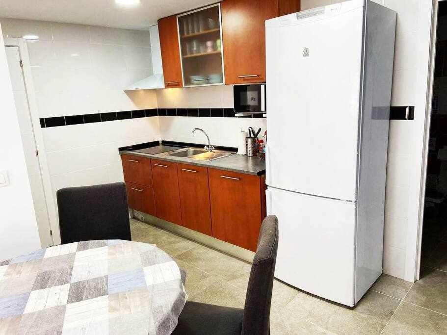Apartamentos Full Equipped Elche Exterior photo